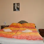 Jazmin Panzio 3*