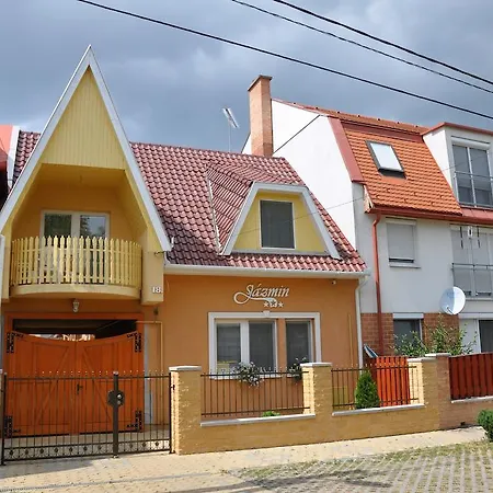 Jazmin Panzio Gasthof Hajdúszoboszló