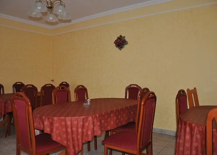 Jazmin Panzio 3*
